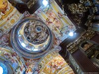 0050  In der Stiftkirche