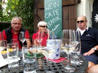 0158  War der Wein gut?